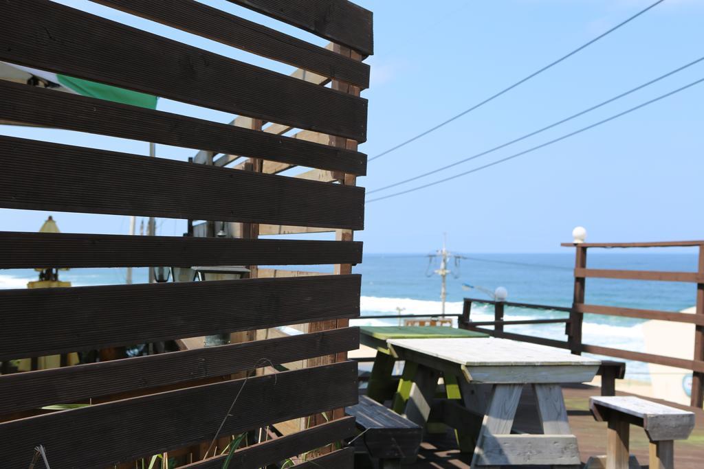 Gangneung Sea View Pension Exterior foto
