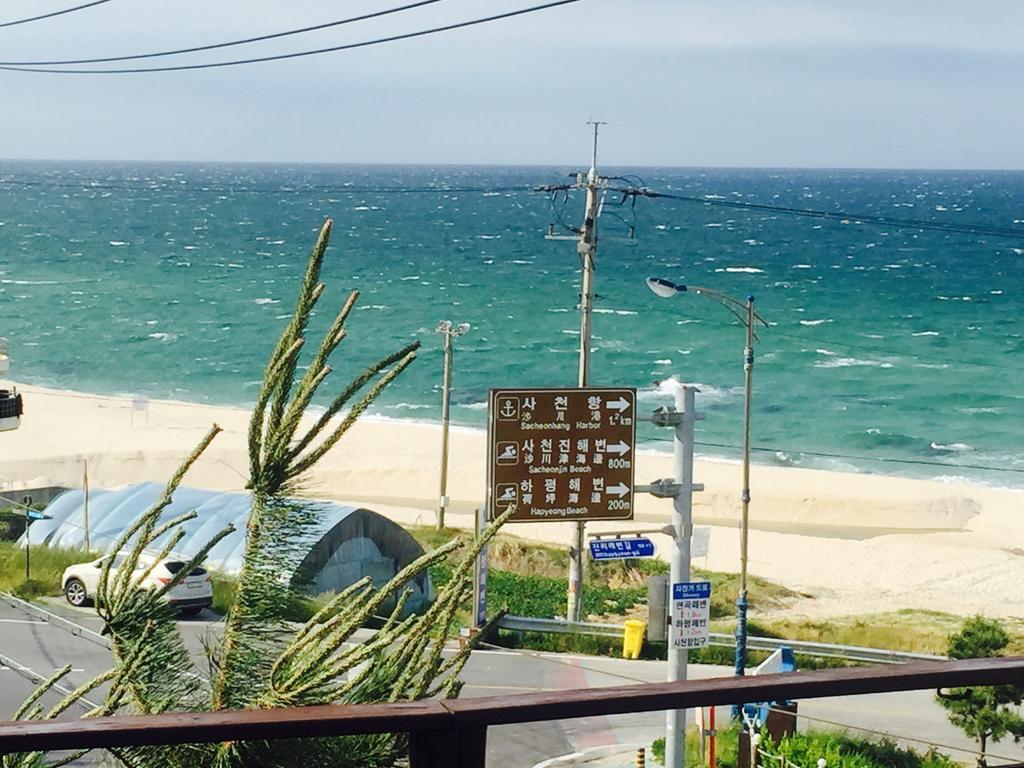 Gangneung Sea View Pension Exterior foto